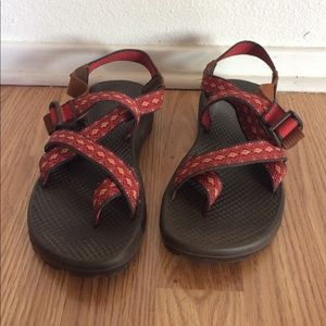 Chacos size 6